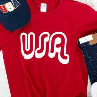 USA Graphic Tee in Brick Heather Red with Short Sleeves