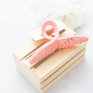 Hair Clip Claw Large with Criss Cross in the Color Pink Judson