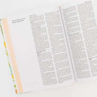 Personal Reflections KJV Bible with Prompts with Wildflowers - Bennett Avenue Boutique