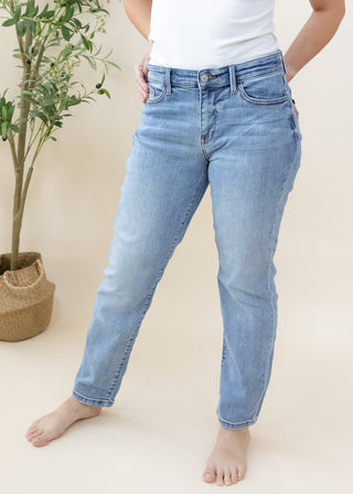 Judy Blue vintage wash slim fit light blue jeans worn with a white t-shirt