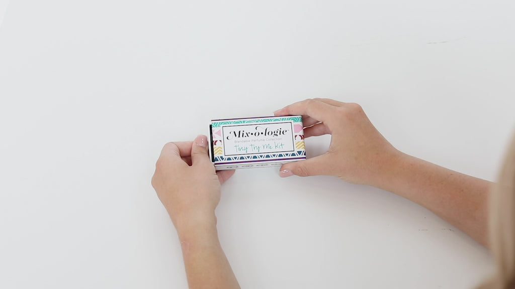 Mixologie Tiny Try Me Kit Demo