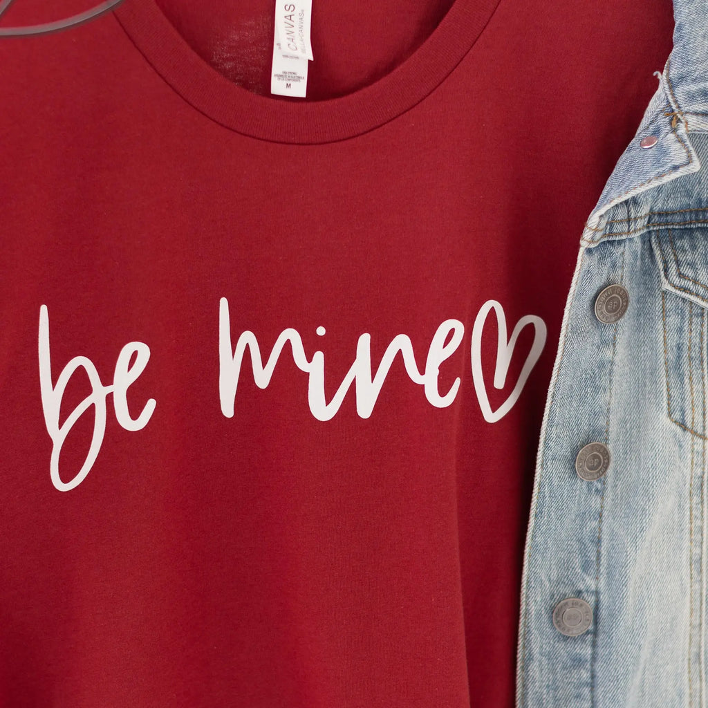 Be Mine Graphic Tee with Short Sleeve with Heart in Bright Red Mud & Grace