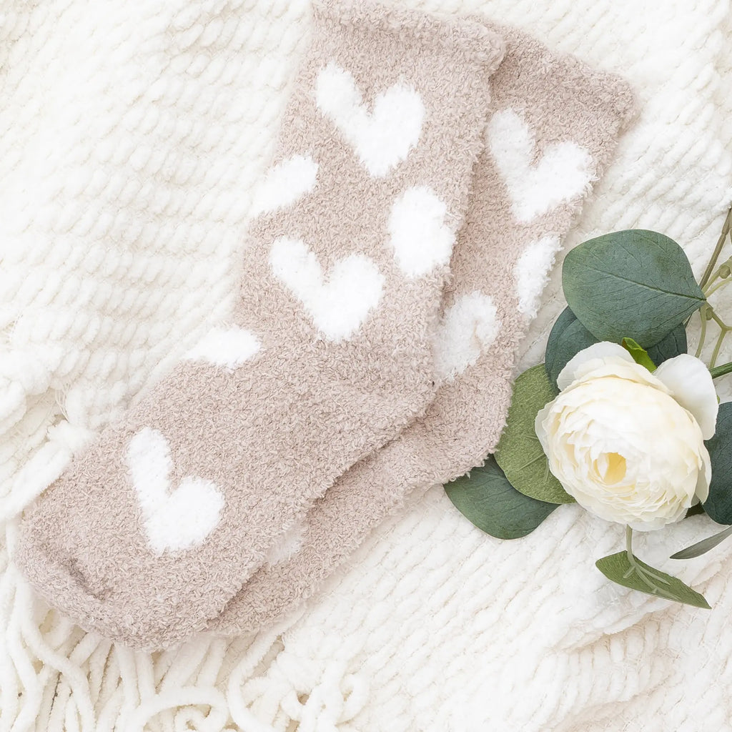 Plush Knit Socks Hearts Galor Beige Mid-Rise Super Snuggly Judson