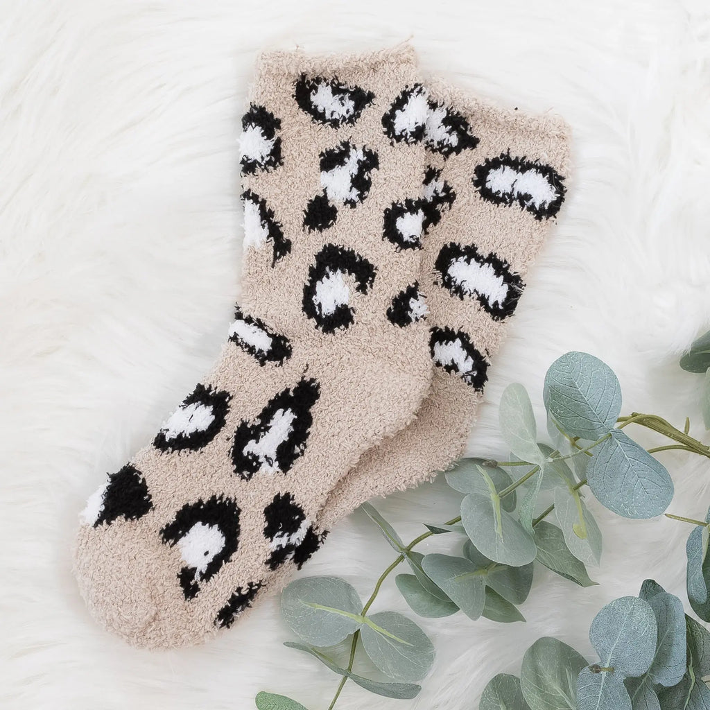 Plush Knit Socks Leopard Print Beige Mid-Rise Super Snuggly Judson