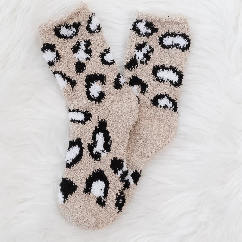 Plush Knit Socks Leopard Print Beige Mid-Rise Super Snuggly Judson