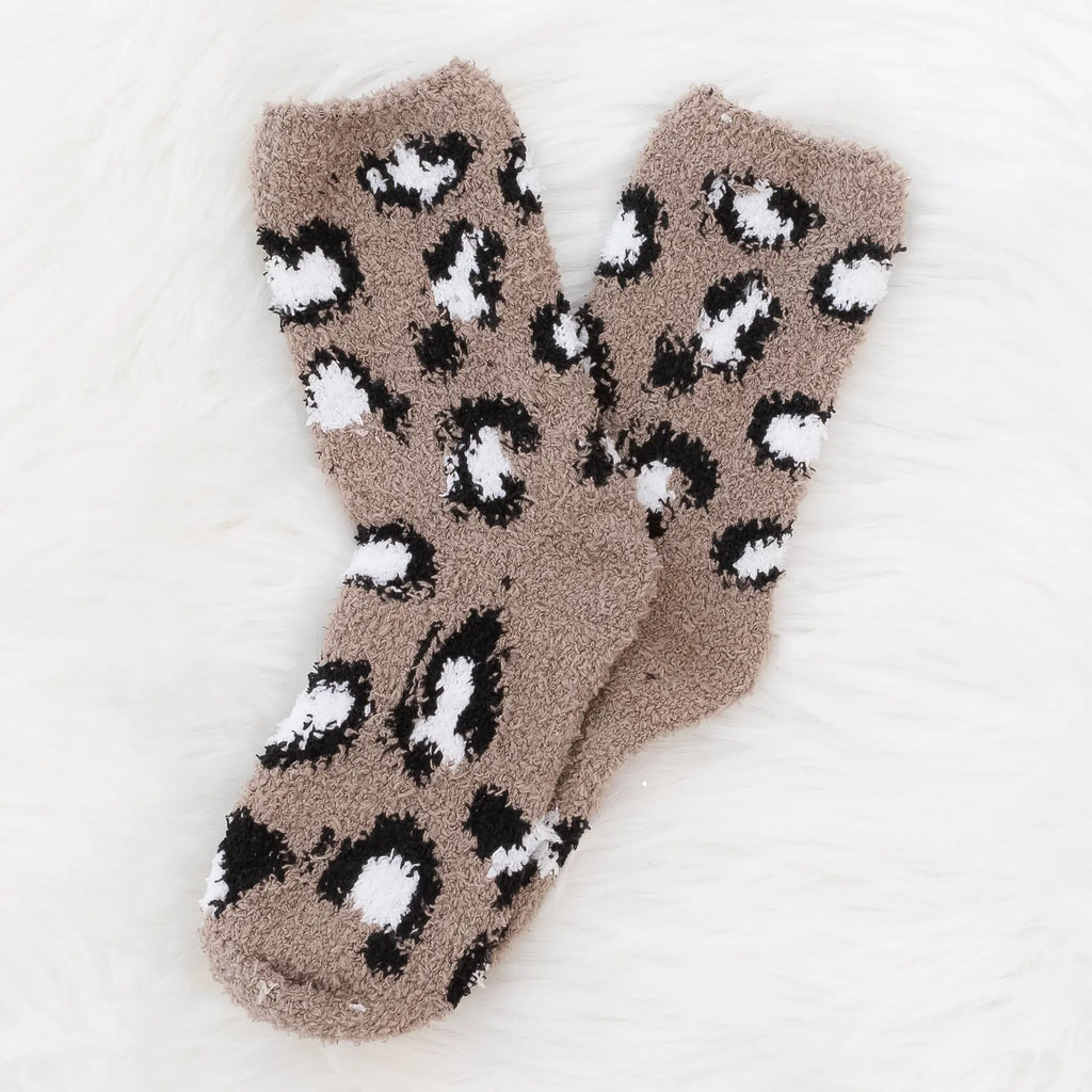 Plush Knit Socks Leopard Print Brown Mid-Rise Super Snuggly Judson