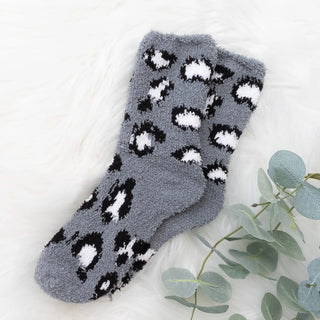 Plush Knit Socks Leopard Print Gray Mid-Rise Super Snuggly Judson